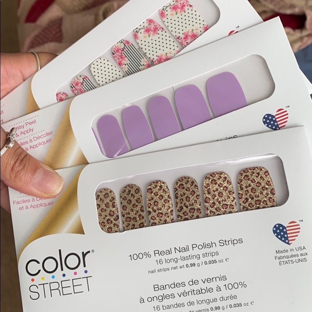 Colorstreet nail polish strips
